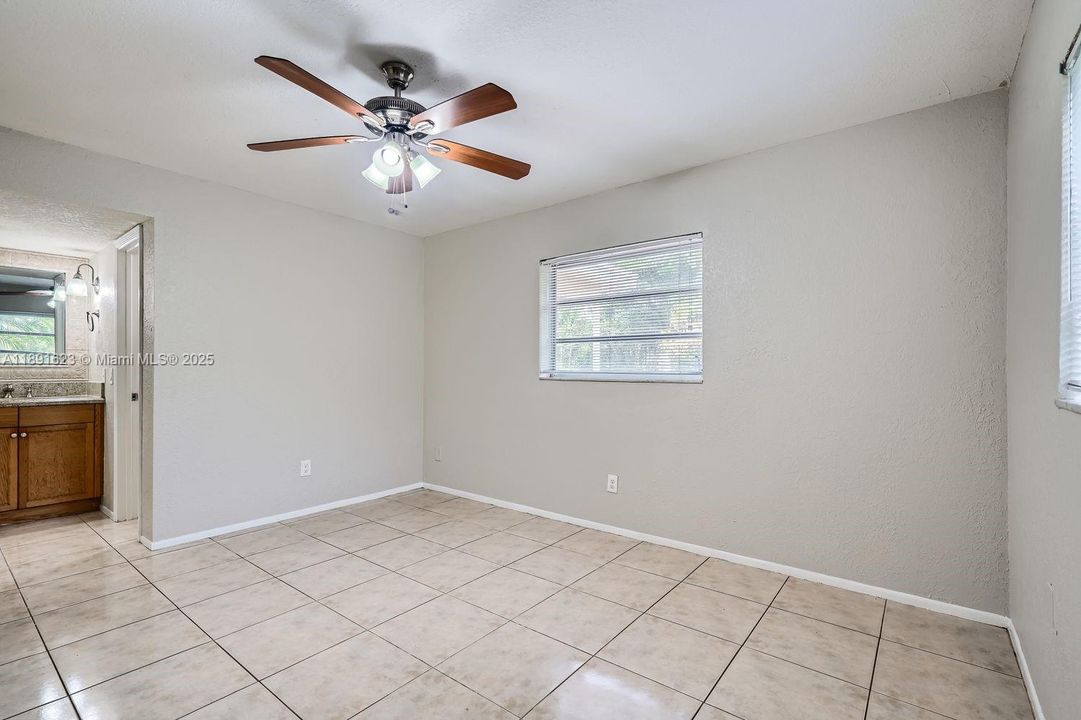 Active With Contract: $545,000 (3 beds, 2 baths, 1551 Square Feet)