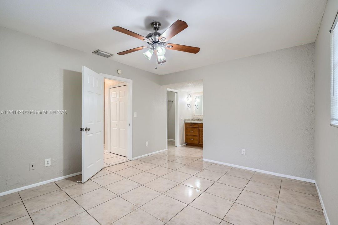 Active With Contract: $545,000 (3 beds, 2 baths, 1551 Square Feet)