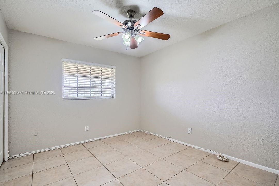 Active With Contract: $545,000 (3 beds, 2 baths, 1551 Square Feet)