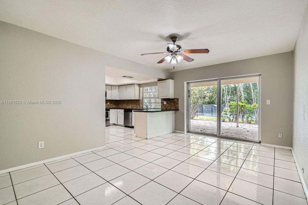 Active With Contract: $545,000 (3 beds, 2 baths, 1551 Square Feet)