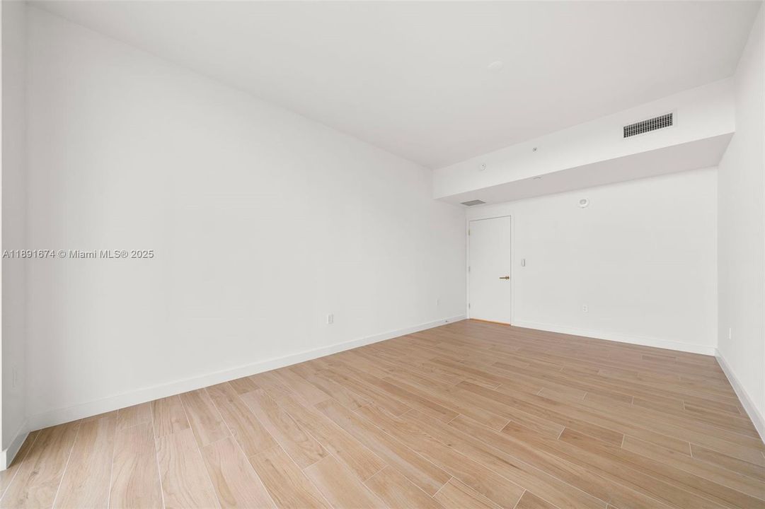 5th Bedroom perfect for a home office