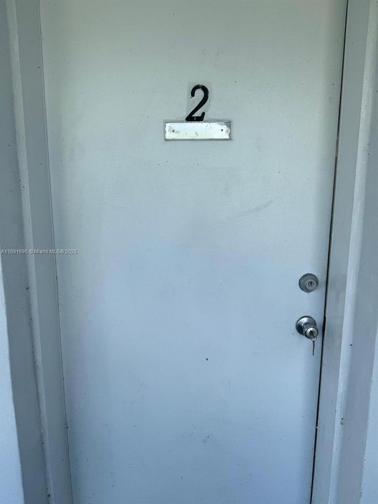 En Renta: $1,320 (0 camas, 1 baños, 6702 Pies cuadrados)