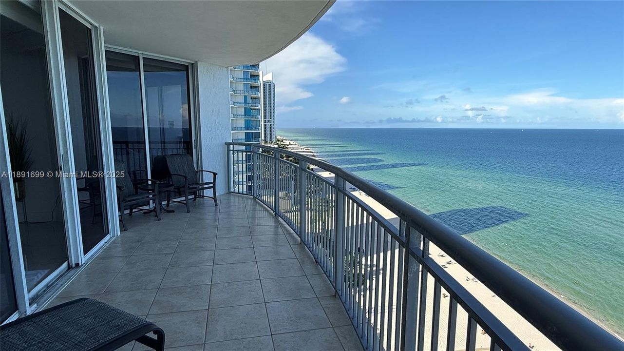 Active With Contract: $7,500 (2 beds, 2 baths, 1470 Square Feet)