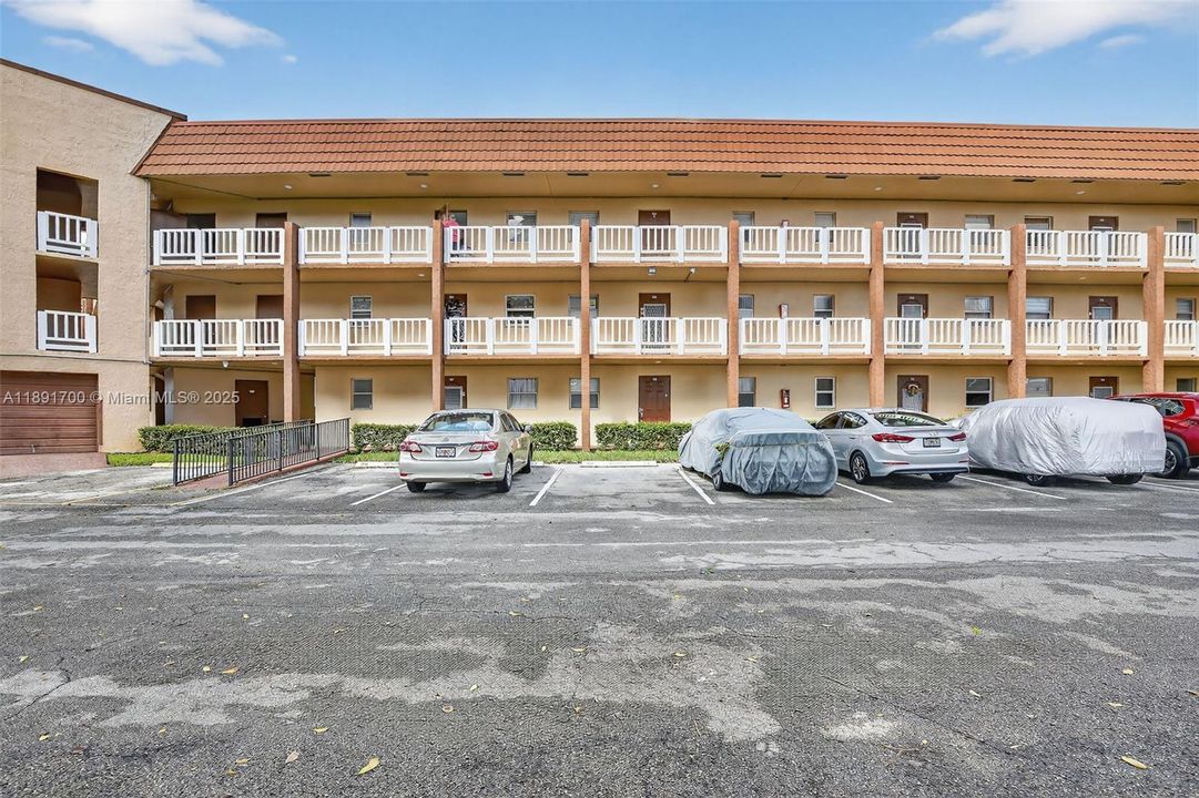 На продажу: $59,500 (1 спален, 1 ванн, 620 Квадратных фут)