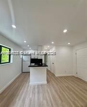 Active With Contract: $1,599 (1 beds, 1 baths, 3296 Square Feet)