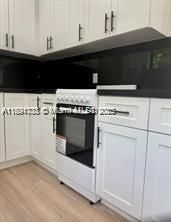 Active With Contract: $1,599 (1 beds, 1 baths, 3296 Square Feet)