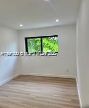 Active With Contract: $1,599 (1 beds, 1 baths, 3296 Square Feet)