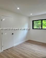 Active With Contract: $1,599 (1 beds, 1 baths, 3296 Square Feet)