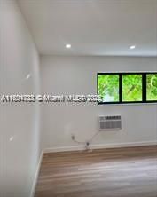 Active With Contract: $1,599 (1 beds, 1 baths, 3296 Square Feet)