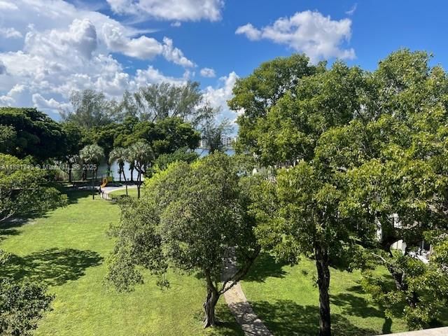 Недавно арендовано: $2,200 (2 спален, 2 ванн, 960 Квадратных фут)