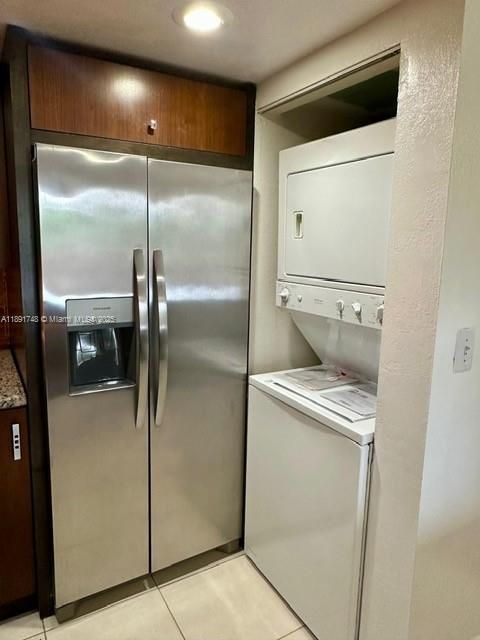 Недавно арендовано: $2,200 (2 спален, 2 ванн, 960 Квадратных фут)