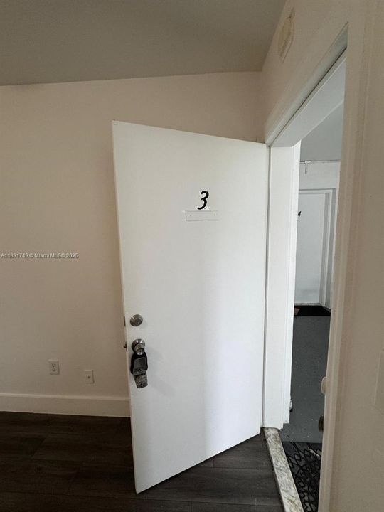 Active With Contract: $1,320 (0 beds, 1 baths, 6702 Square Feet)