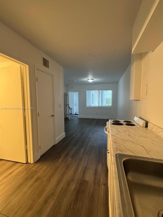 Active With Contract: $1,320 (0 beds, 1 baths, 6702 Square Feet)