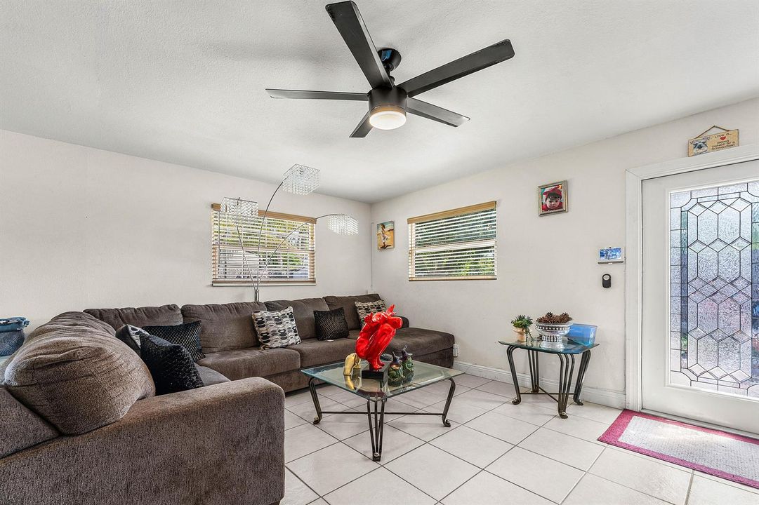 005-2907ApalacheeRoad-PalmSprings-FL-334