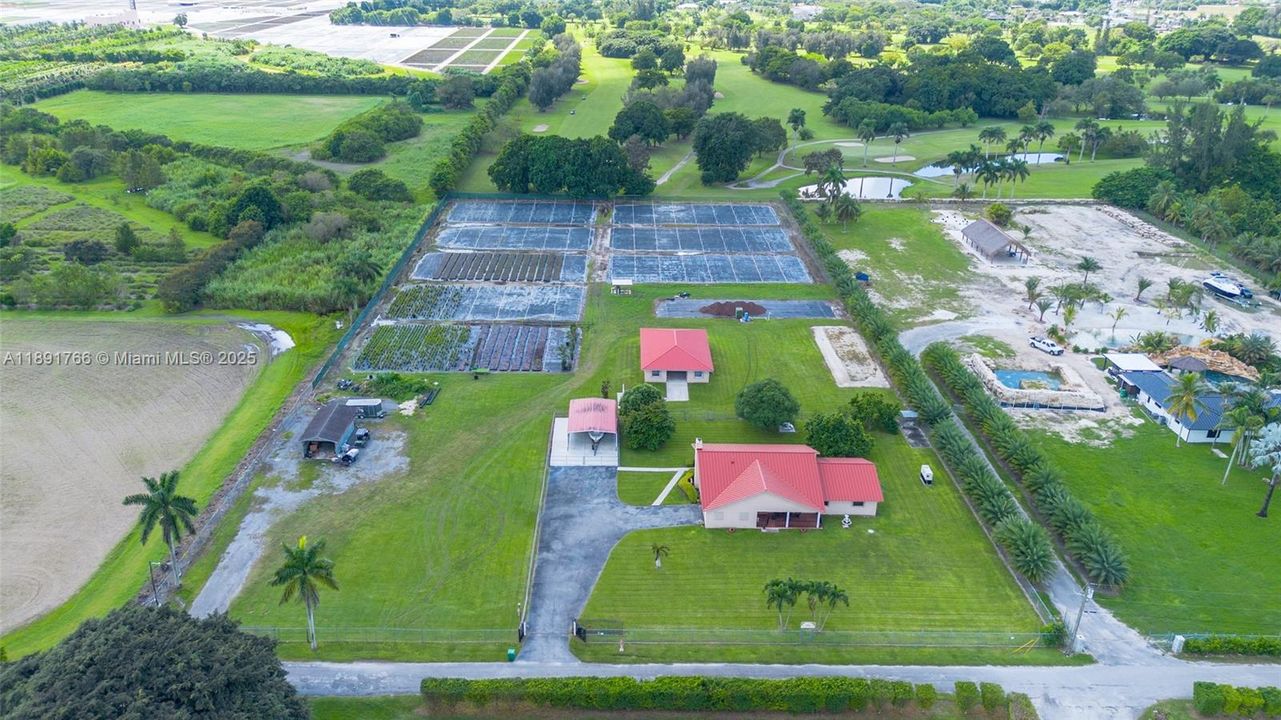 En Venta: $1,750,000 (4 camas, 3 baños, 2126 Pies cuadrados)