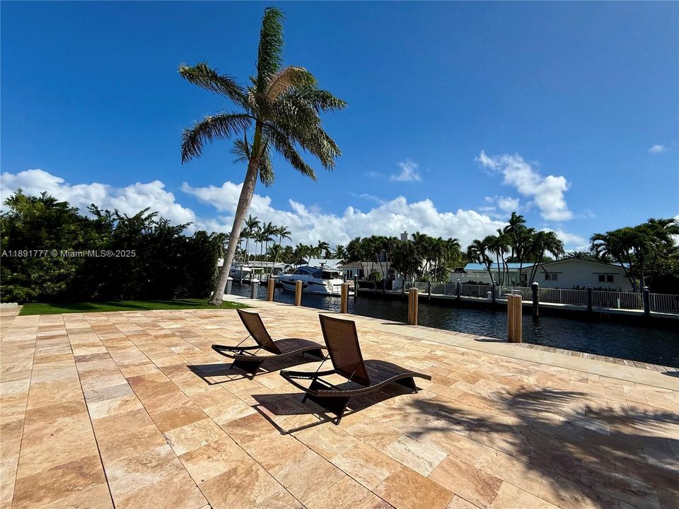 На продажу: $2,899,000 (4 спален, 4 ванн, 3516 Квадратных фут)