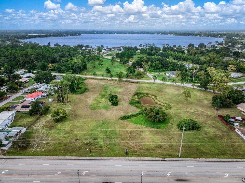 For Sale: $289,900 (3 beds, 2 baths, 2040 Square Feet)