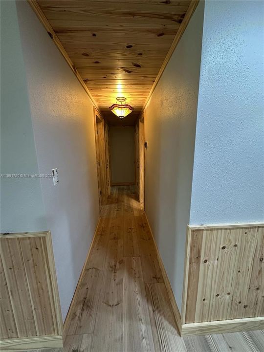 For Sale: $289,900 (3 beds, 2 baths, 2040 Square Feet)