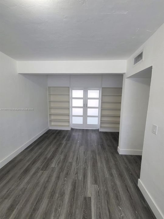 For Sale: $3,400,000 (0 beds, 0 baths, 7865 Square Feet)