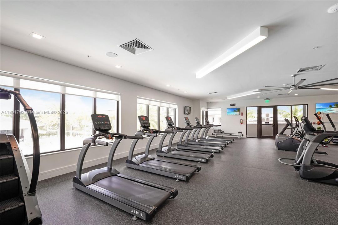 待售: $525,000 (3 贝兹, 2 浴室, 1124 平方英尺)