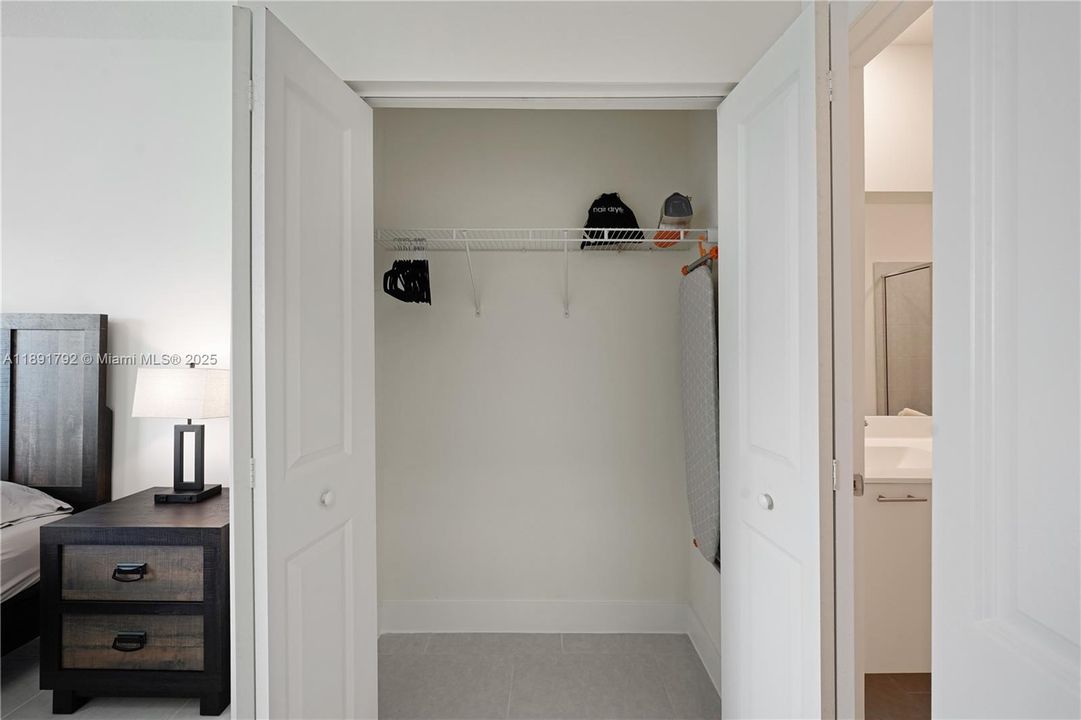 待售: $525,000 (3 贝兹, 2 浴室, 1124 平方英尺)