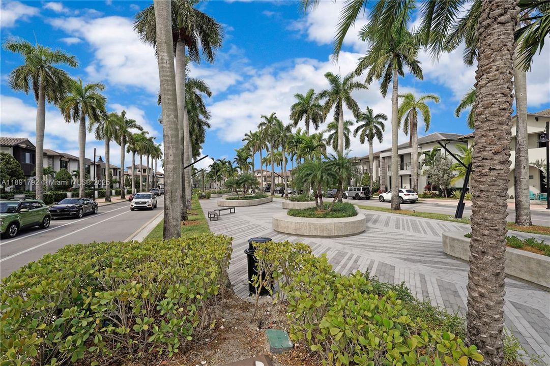 待售: $525,000 (3 贝兹, 2 浴室, 1124 平方英尺)