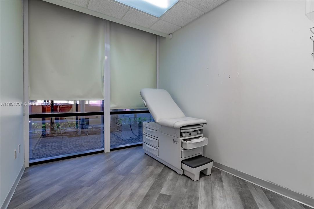 出租: $46 (0 贝兹, 0 浴室, 0 平方英尺)