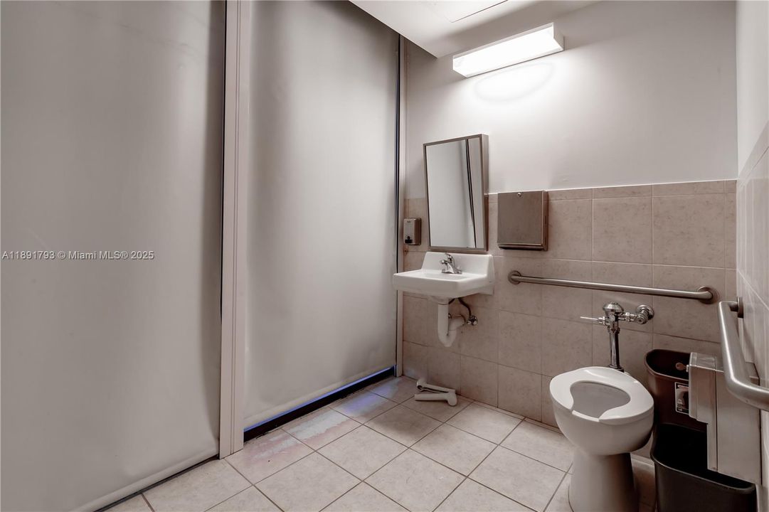 出租: $46 (0 贝兹, 0 浴室, 0 平方英尺)