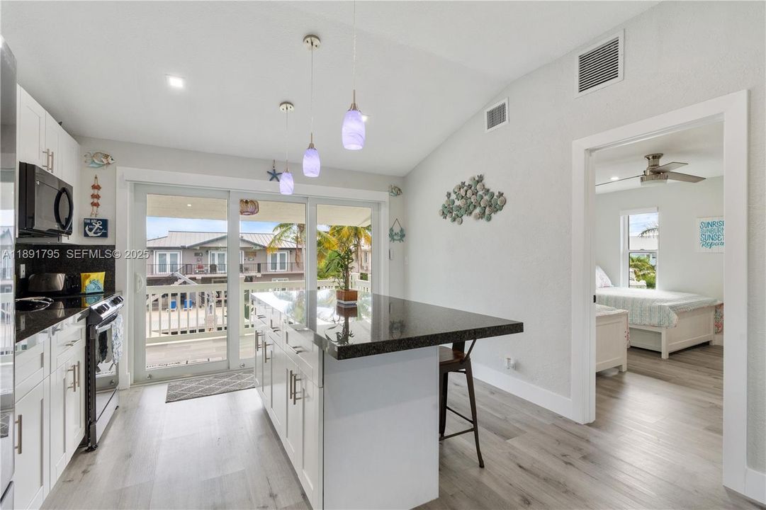 待售: $1,515,000 (3 贝兹, 3 浴室, 1831 平方英尺)