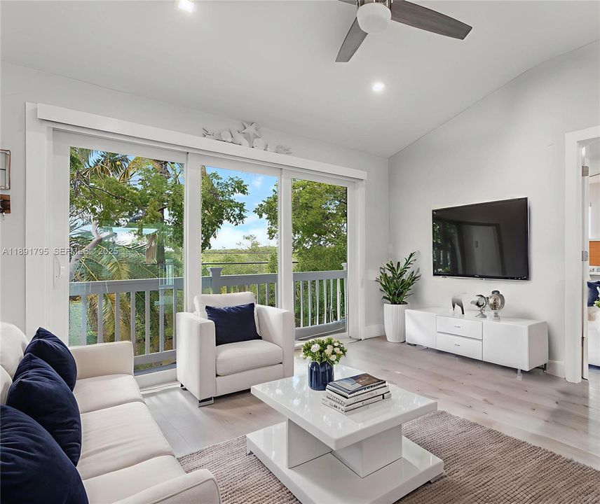 2nd Floor Living room