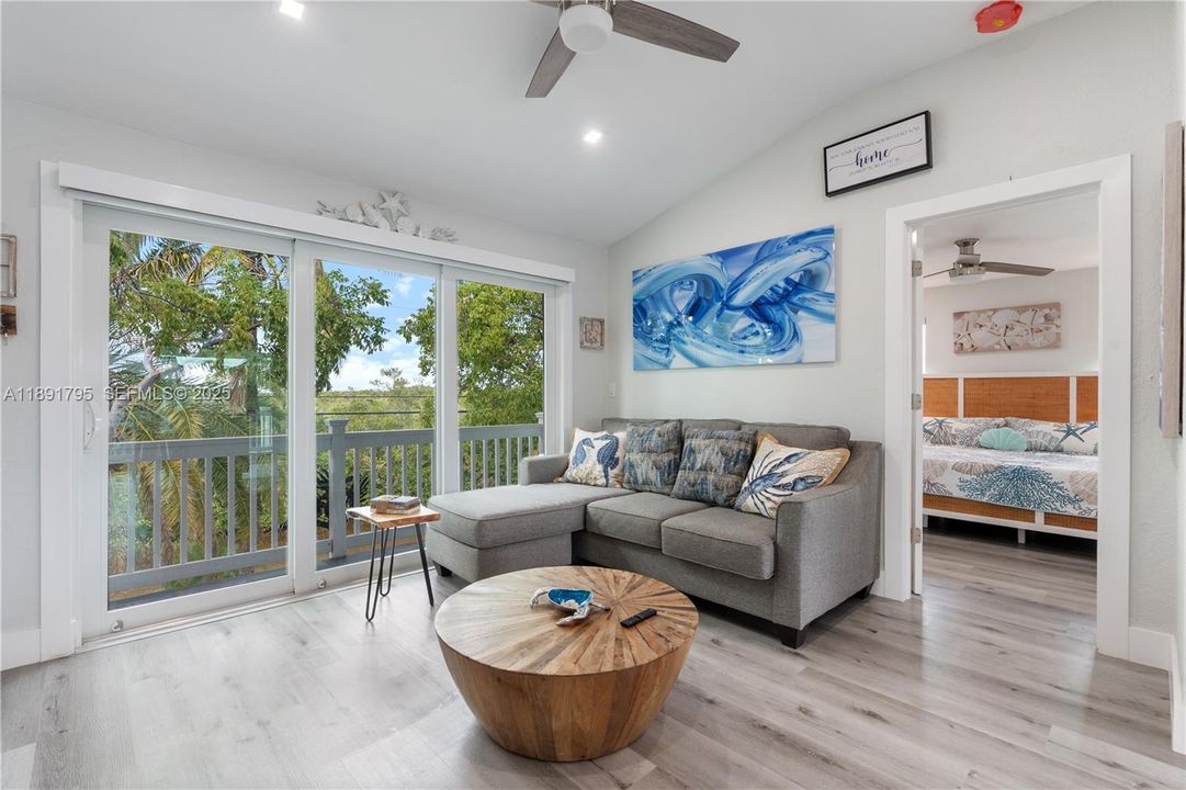 待售: $1,515,000 (3 贝兹, 3 浴室, 1831 平方英尺)