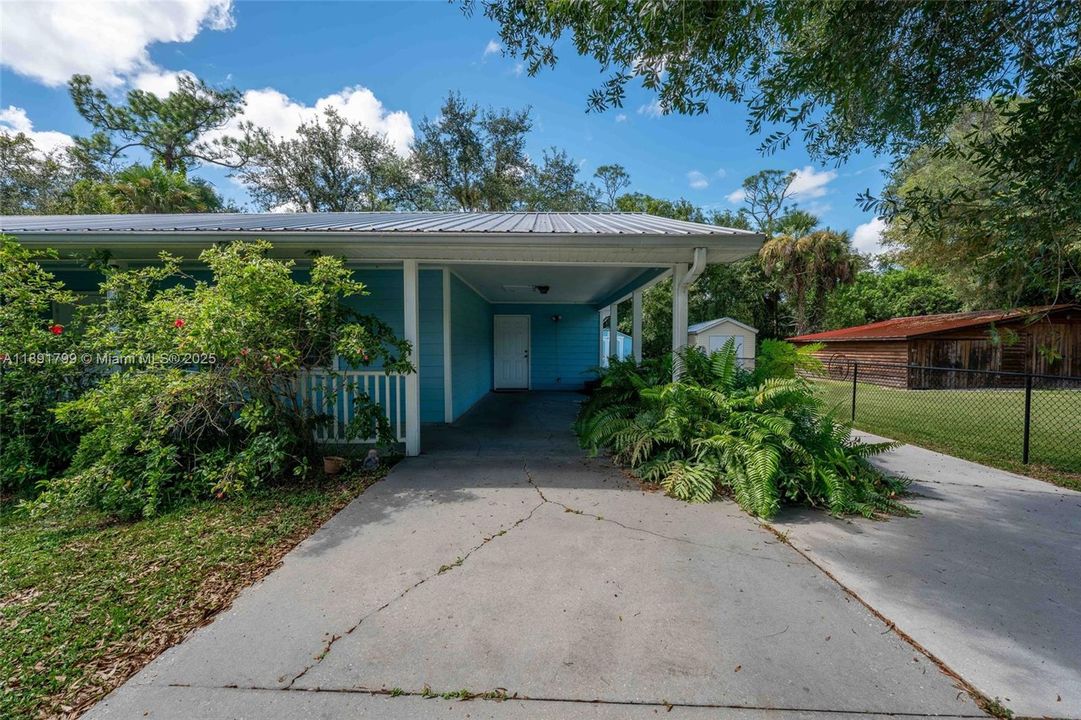 待售: $249,000 (2 贝兹, 2 浴室, 0 平方英尺)