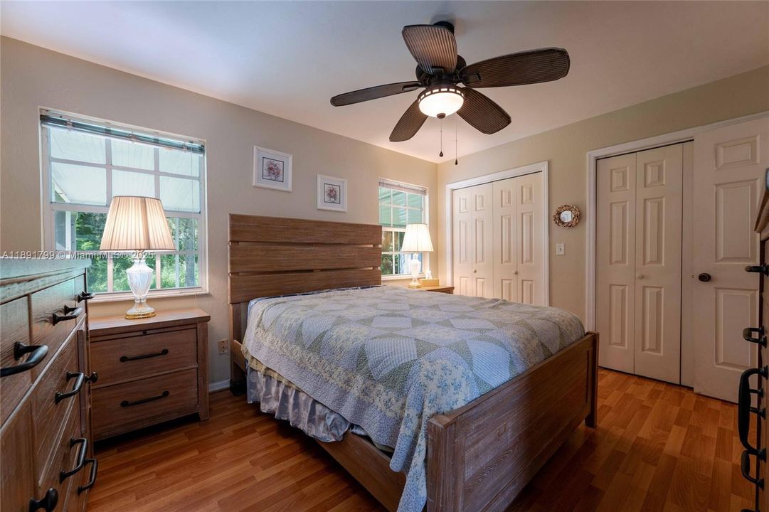 待售: $249,000 (2 贝兹, 2 浴室, 0 平方英尺)