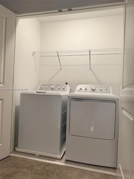 出租: $2,050 (3 贝兹, 2 浴室, 1615 平方英尺)