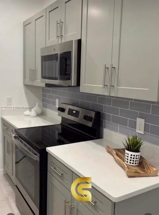 出租: $2,050 (3 贝兹, 2 浴室, 1615 平方英尺)