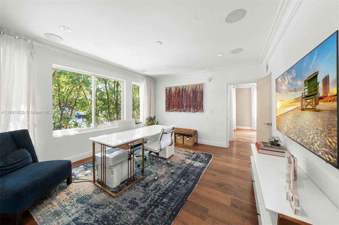 待售: $6,000,000 (6 贝兹, 6 浴室, 4389 平方英尺)