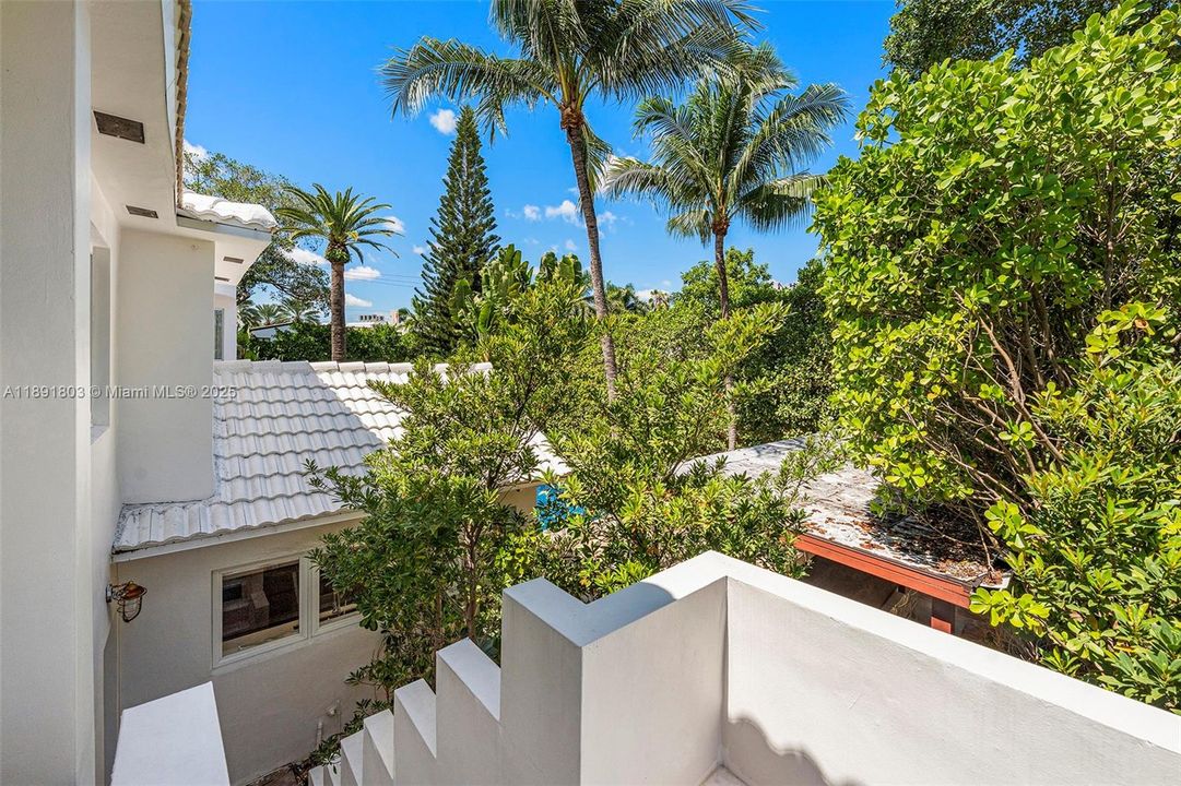 待售: $6,000,000 (6 贝兹, 6 浴室, 4389 平方英尺)