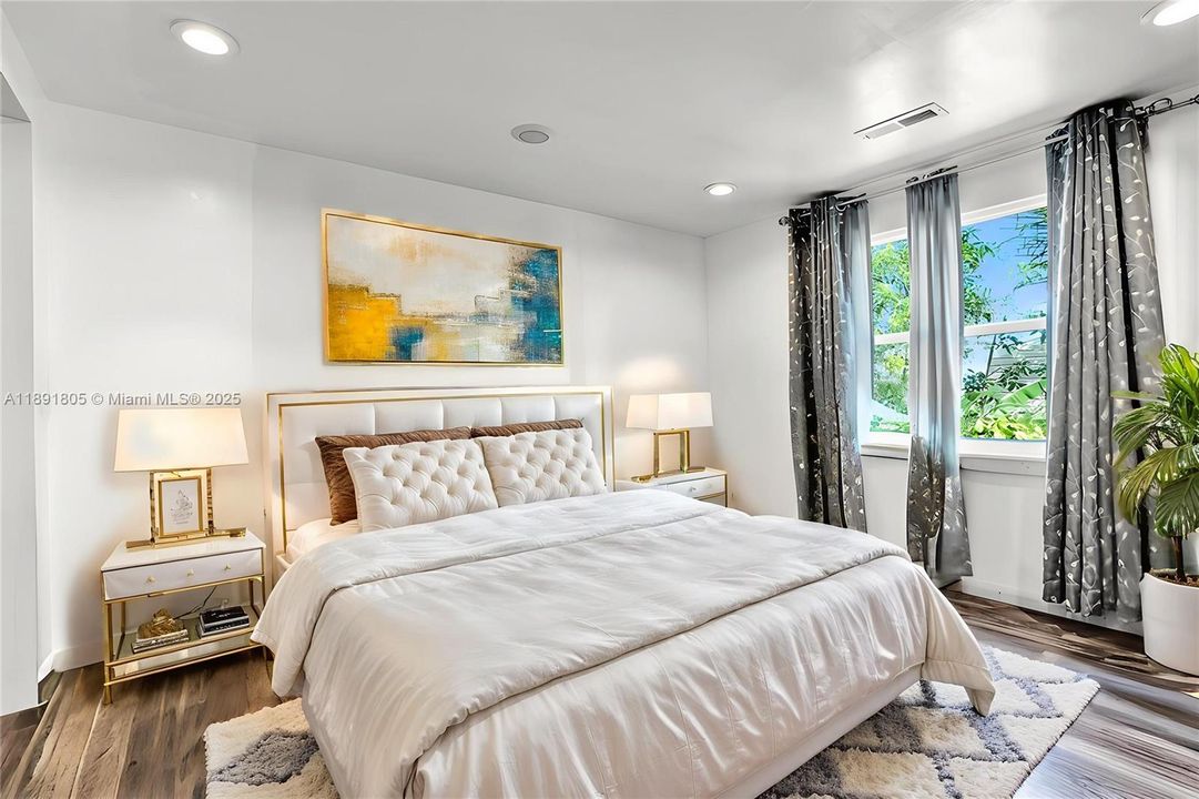 For Sale: $209,000 (4 beds, 3 baths, 5479 Square Feet)