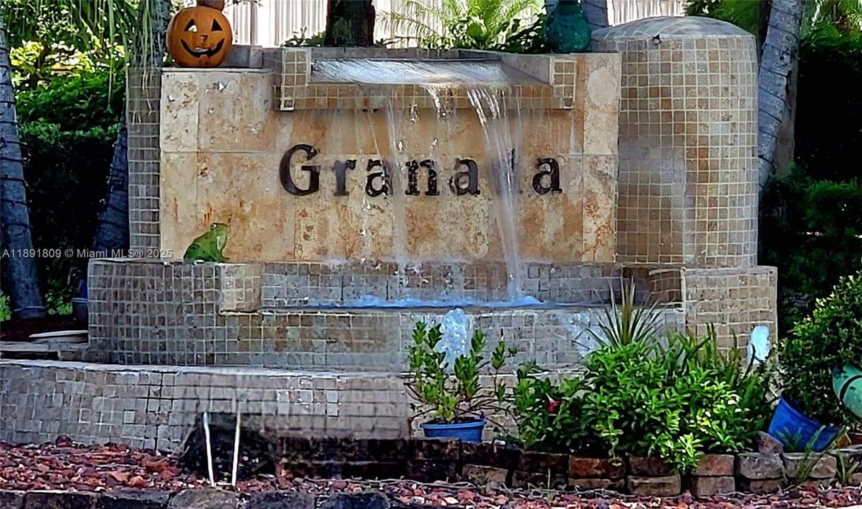 待售: $172,000 (2 贝兹, 2 浴室, 1156 平方英尺)