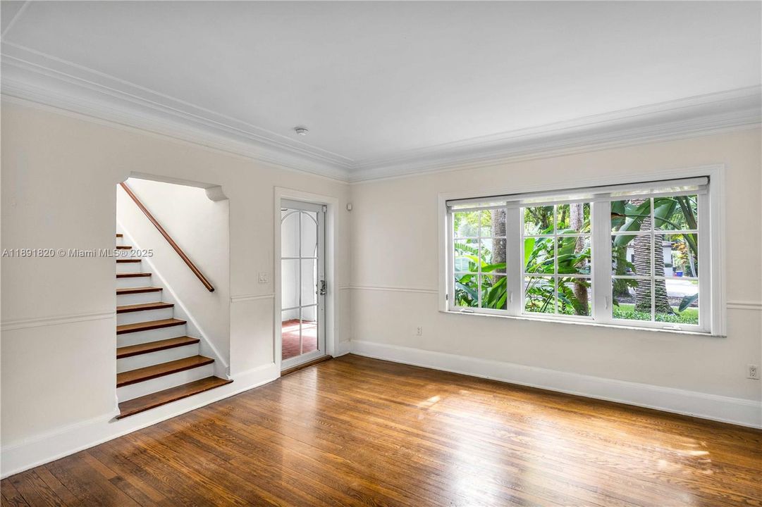 Active With Contract: $1,795,000 (4 beds, 3 baths, 2149 Square Feet)