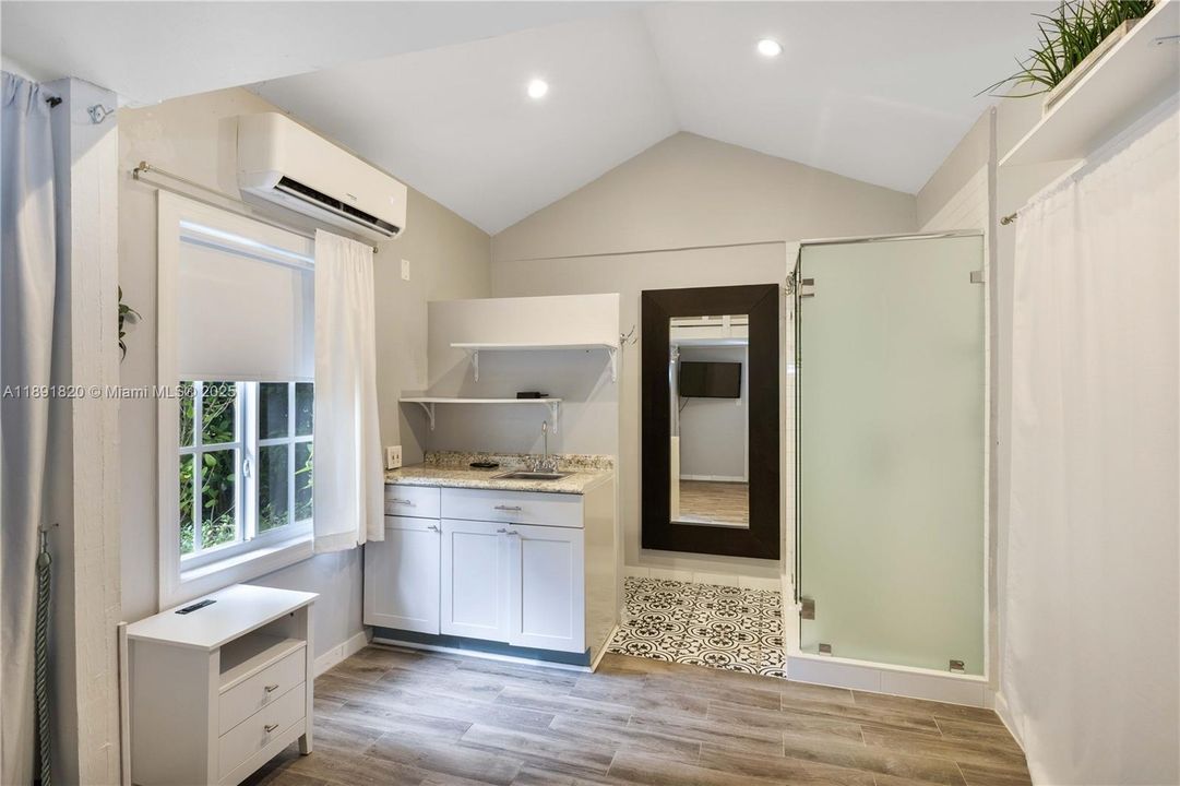 Active With Contract: $1,795,000 (4 beds, 3 baths, 2149 Square Feet)