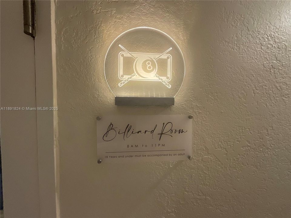 На продажу: $895,000 (2 спален, 2 ванн, 1760 Квадратных фут)