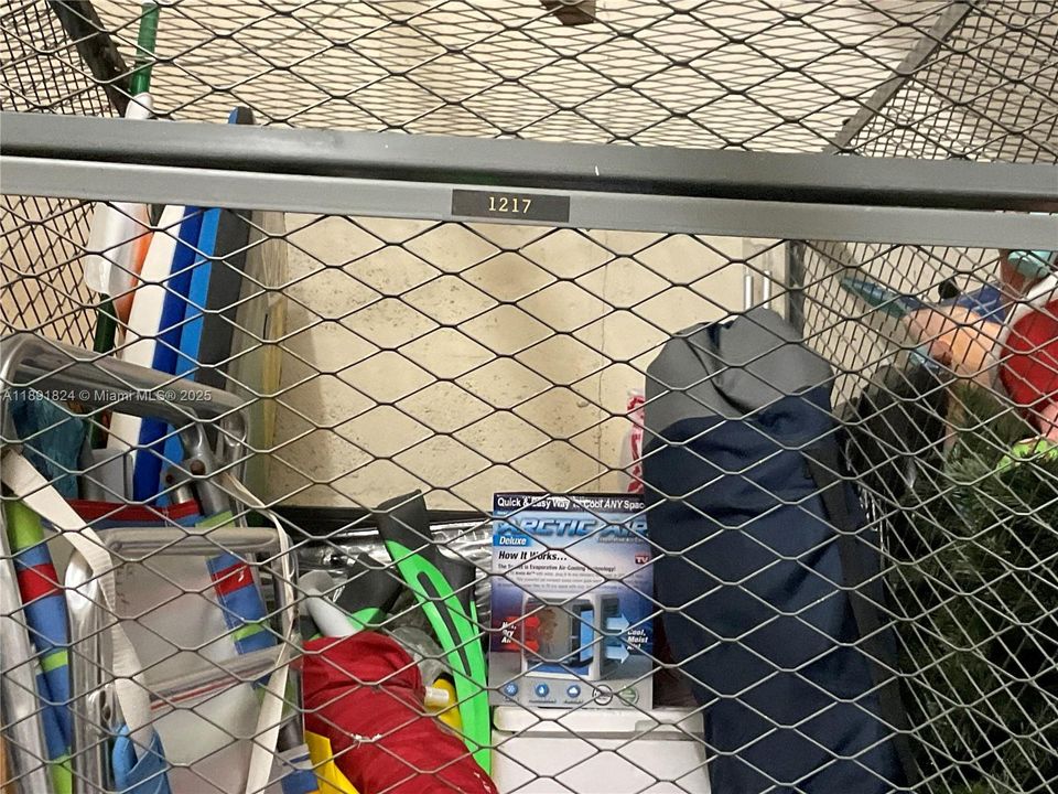 На продажу: $895,000 (2 спален, 2 ванн, 1760 Квадратных фут)