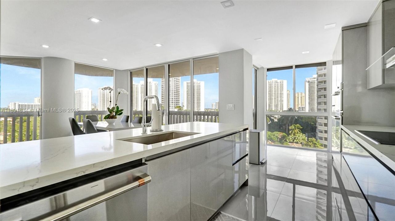 For Sale: $1,090,000 (3 beds, 2 baths, 1930 Square Feet)