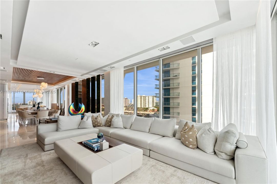 待售: $6,990,000 (4 贝兹, 5 浴室, 3027 平方英尺)