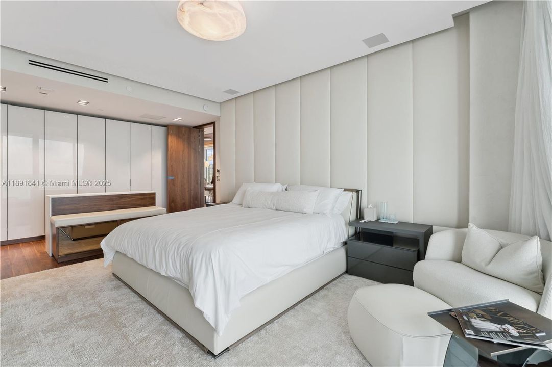 待售: $6,990,000 (4 贝兹, 5 浴室, 3027 平方英尺)