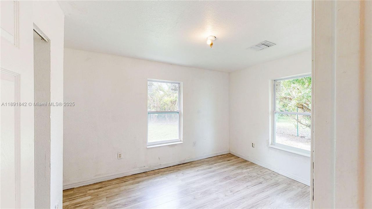 For Sale: $899,900 (0 beds, 0 baths, 3444 Square Feet)