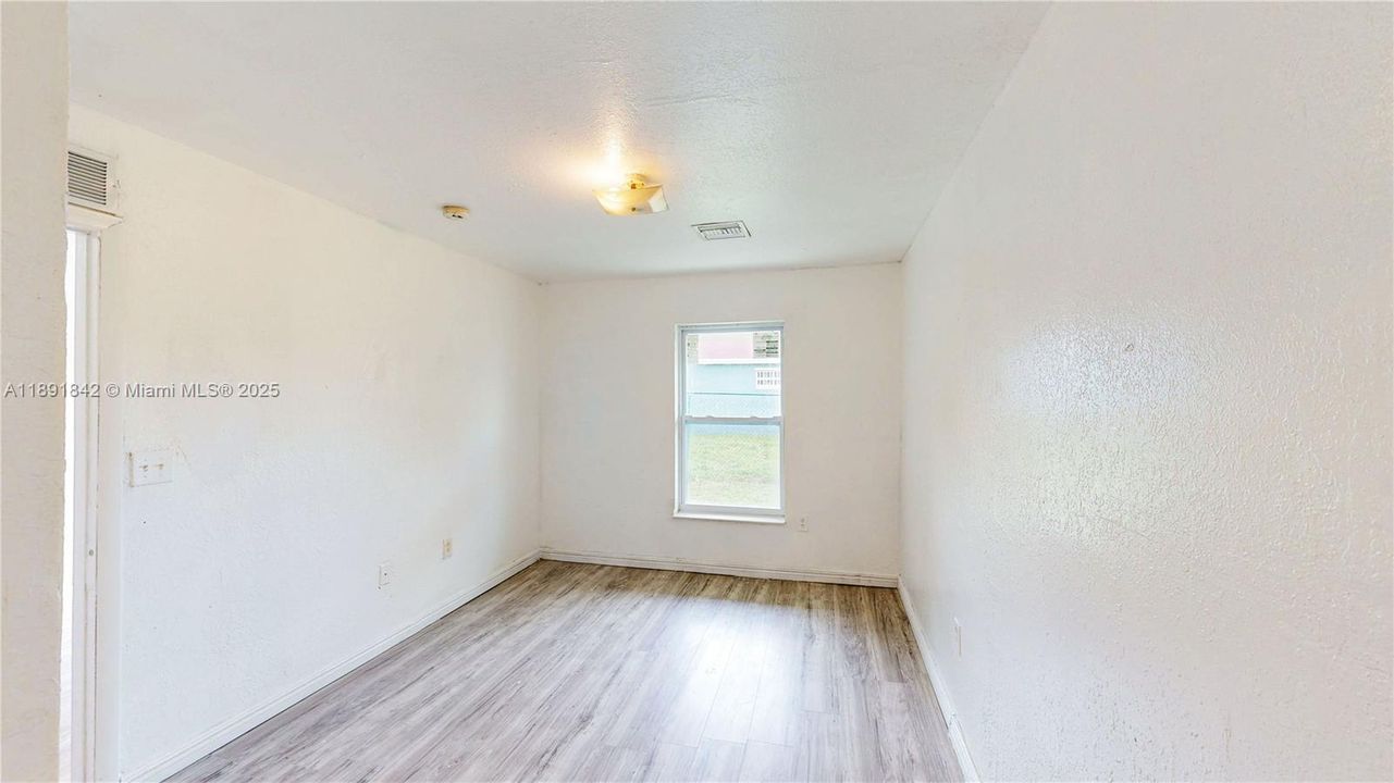 For Sale: $899,900 (0 beds, 0 baths, 3444 Square Feet)