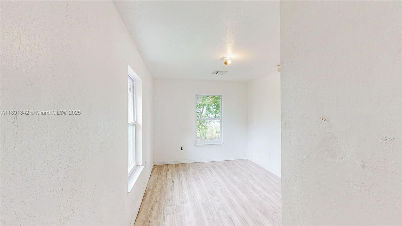 For Sale: $899,900 (0 beds, 0 baths, 3444 Square Feet)