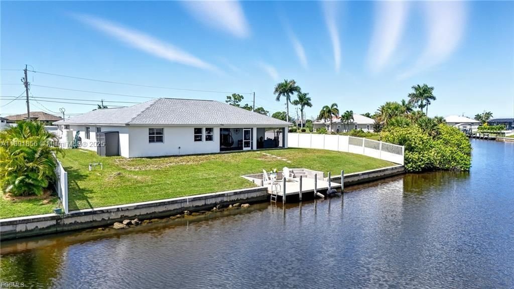 待售: $780,000 (3 贝兹, 2 浴室, 1763 平方英尺)